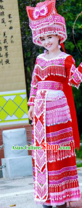 China Traditional Yi Nationality Costumes Minority Folk Dance Dress Miao Ethnic Bride Red Clothing and Headpiece
