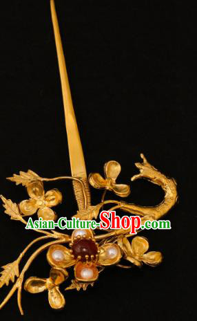 China Traditional Ming Dynasty Court Pearls Hair Stick Handmade Hair Accessories Ancient Queen Golden Plum Blossom Hairpin