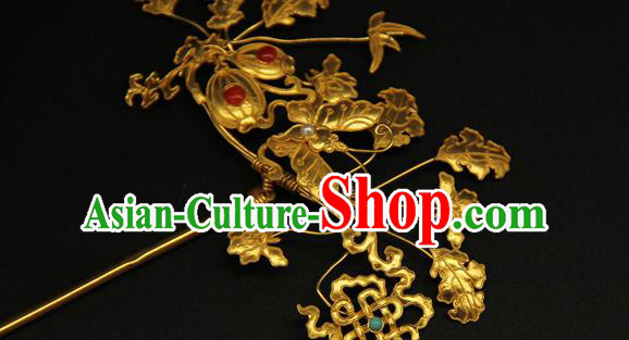 China Ancient Imperial Consort Golden Butterfly Hair Stick Handmade Hair Accessories Traditional Ming Dynasty Court Hairpin