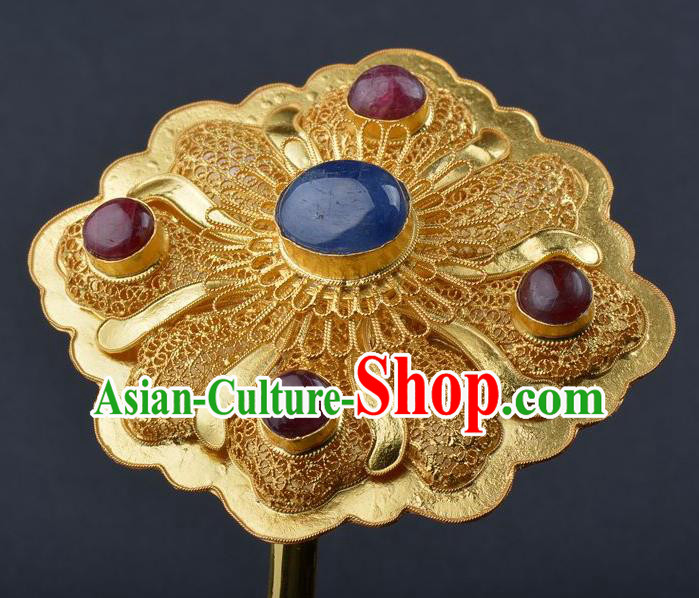 China Ancient Empress Gems Hair Stick Handmade Palace Hair Jewelry Traditional Ming Dynasty Queen Golden Hairpin