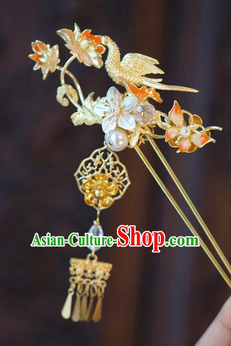 China Traditional Xiuhe Suit Hair Accessories Wedding Lotus Hair Stick Bride Golden Bird Tassel Hairpin