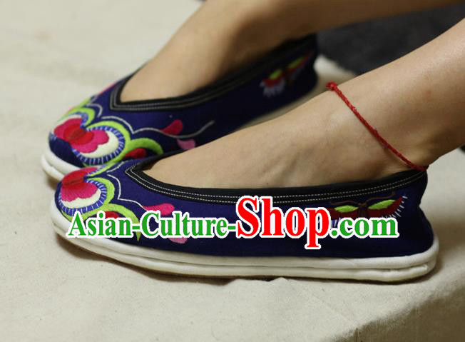 Chinese Traditional National Embroidered Navy Shoes Hanfu Shoes for Women