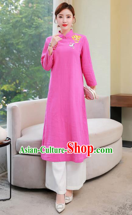 Chinese Traditional Compere Embroidered Rosy Cheongsam Costume China National Qipao Dress for Women