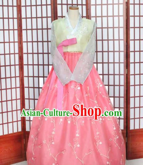 Korean Traditional Hanbok Yellow Blouse and Pink Dress Outfits Asian Korea Wedding Fashion Costume for Women