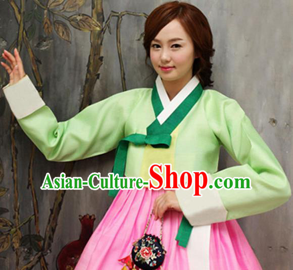Korean Traditional Court Mother Hanbok Garment Green Blouse and Pink Dress Asian Korea Fashion Costume for Women