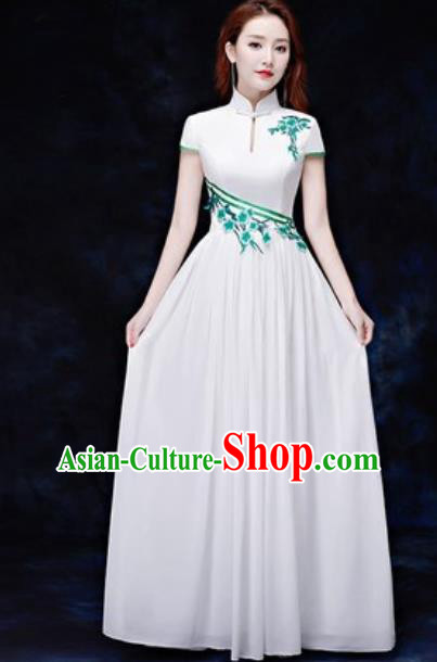 Chinese Traditional Embroidered White Qipao Dress Compere Cheongsam Costume for Women