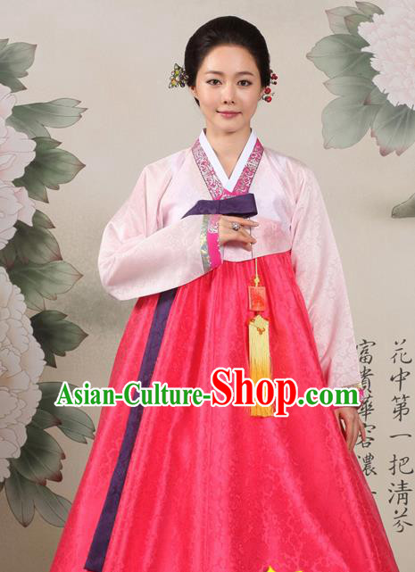 Korean Traditional Mother Hanbok Pink Blouse and Red Dress Garment Asian Korea Fashion Costume for Women