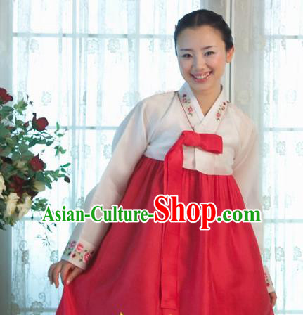 Korean Traditional Court Hanbok White Blouse and Red Dress Garment Asian Korea Fashion Costume for Women