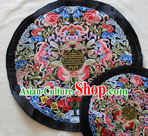 Chinese Traditional Embroidered Bats Peach Black Round Patch Embroidery Craft Embroidering Accessories