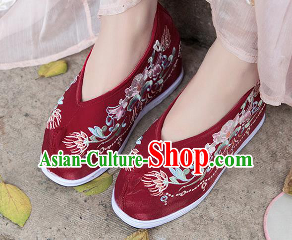 Asian Chinese Traditional Wedding Shoes Embroidered Purplish Red Shoes Opera Shoes Hanfu Shoes for Women