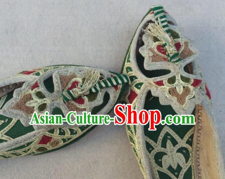 Asian India Traditional Embroidered Green Slippers Indian Handmade Shoes for Women