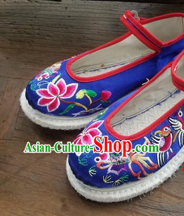 Traditional Chinese Ethnic Embroidered Flower Royalblue Satin Shoes National Shoes Hanfu Shoes for Women