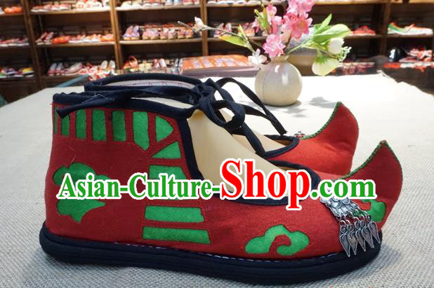 Traditional Chinese Ethnic Miao Silver Red Embroidered Shoes Handmade Yunnan National Shoes Wedding Shoes for Women