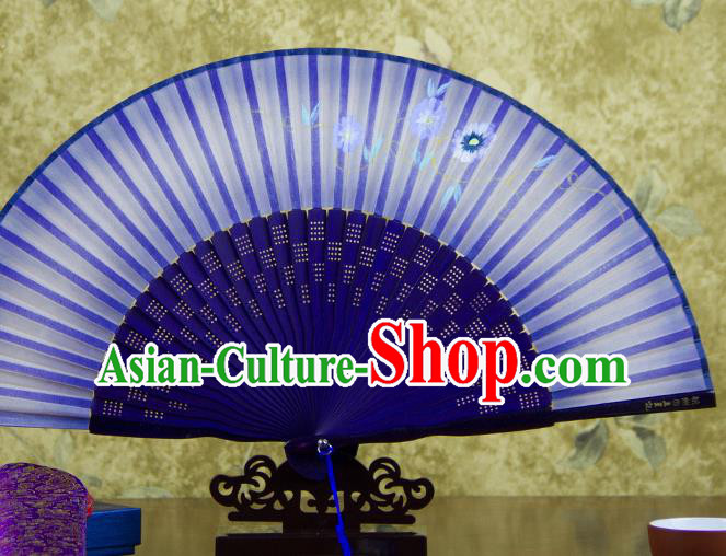 Traditional Chinese Printing Petunia Royalblue Silk Fan China Bamboo Accordion Folding Fan Oriental Fan