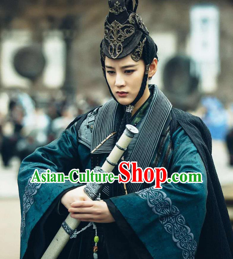 Chinese Ancient Female Swordsman Ye Celeng Dress Historical Drama Sword Dynasty Costume and Headpiece for Women