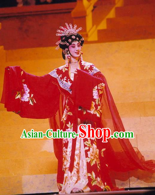 Chinese Peking Opera Lady Yang Garment Costumes the Royal Consort of Tang Apparel Hua Tan Diva Red Dress and Headdress