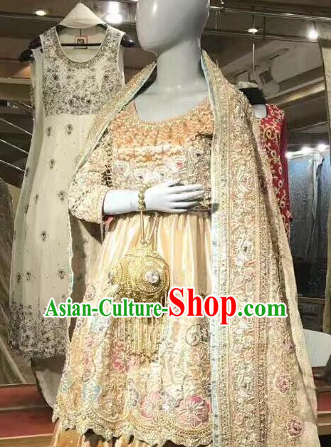 Indian Traditional Wedding Golden Embroidered Lehenga Dress Asian Hui Nationality Bride Costume for Women