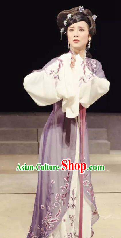 Chinese Shaoxing Opera Hua Tan Apparels Costumes and Headpieces Breeze Pavilion Yue Opera Young Female Dress Rich Consort Dress Garment