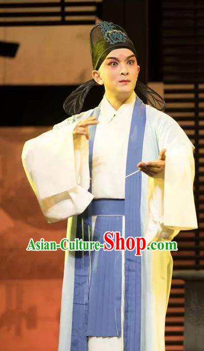 the Legend of Washing the Silk Gauze Chinese Kun Opera Xiaosheng Garment Costumes and Headwear Kunqu Opera Scholar Zhang Yetang Apparels Clothing