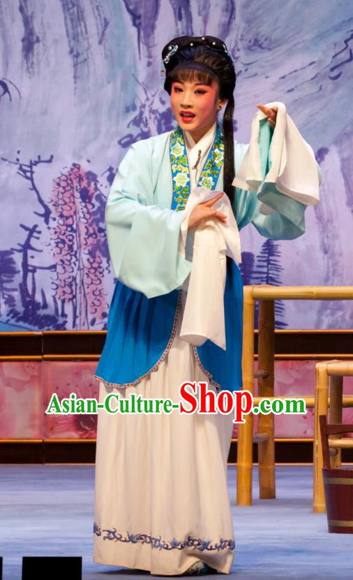 Chinese Ping Opera Fei Jie Apparels Tsing Yi Costumes and Headpieces Traditional Pingju Opera Distress Maiden Zhang Yuehua Dress Garment