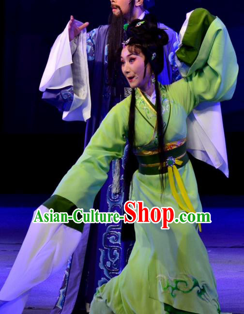Chinese Shaoxing Opera Young Beauty Diao Chan Apparels Costumes Yue Opera Hua Tan Actress Garment Green Hanfu Dress and Hair Accessories