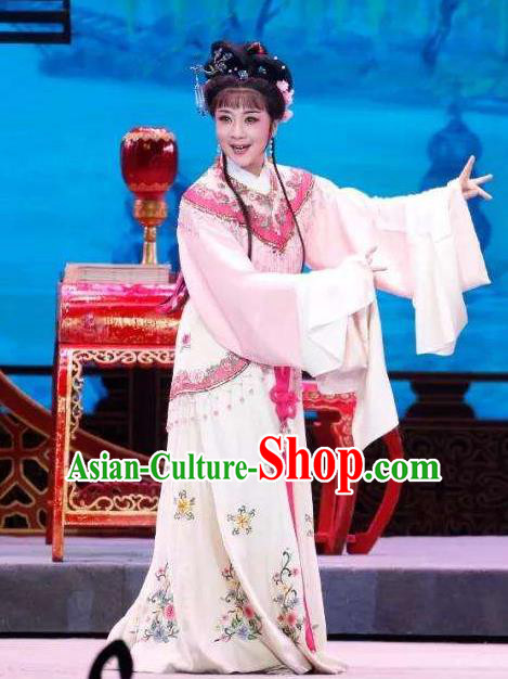 Chinese Shaoxing Opera Diva Noble Lady Dress Costume and Headdress A Bride For A Ride Apparels Yue Opera Hua Tan Young Female Garment