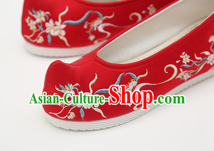 Chinese Handmade Red Embroidered Shoes Traditional Ming Dynasty Female Bow Shoes Hanfu Shoes Ancient Princess Shoes