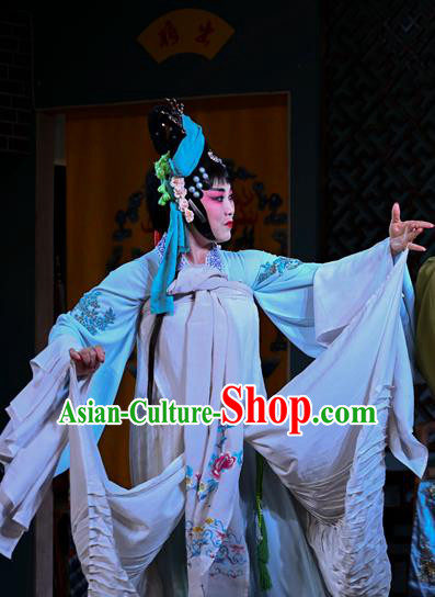 Chinese Sichuan Opera Actress Garment Costumes and Hair Accessories Cao Fu Zou Xue Traditional Peking Opera Young Lady Dress Hua Tan Cao Yue E Apparels