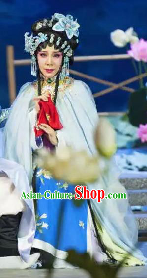 Chinese Cantonese Opera Young Female Garment Hua Yue Ying Costumes and Headdress Traditional Guangdong Opera Hua Tan Apparels Actress Du Caiwei Dress