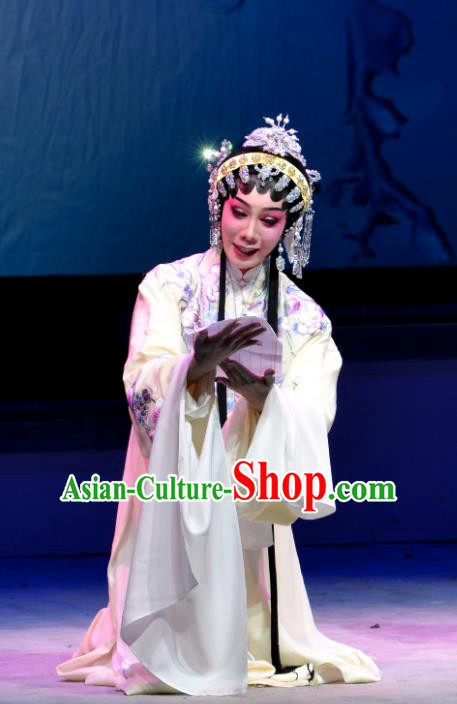 Chinese Cantonese Opera Hua Tan Yang Yaoxian Garment Hua Jian Ji Costumes and Headdress Traditional Guangdong Opera Young Female Apparels Actress Dress