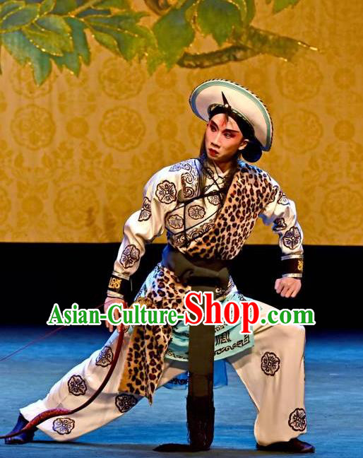 Shoot Eagle Chinese Sichuan Opera Hunter Apparels Costumes and Headpieces Peking Opera Highlights Garment Swordsman Hua Rong Clothing