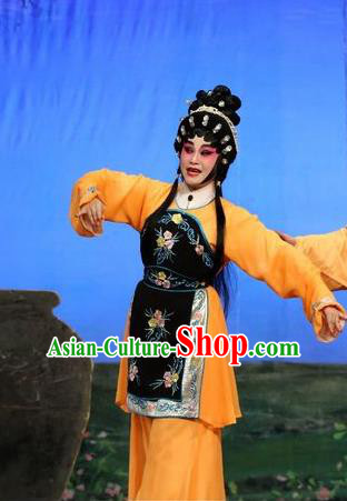 Chinese Cantonese Opera Country Woman Garment Feng Guan Meng Costumes and Headdress Traditional Guangdong Opera Young Female Apparels Li Yue E Dress