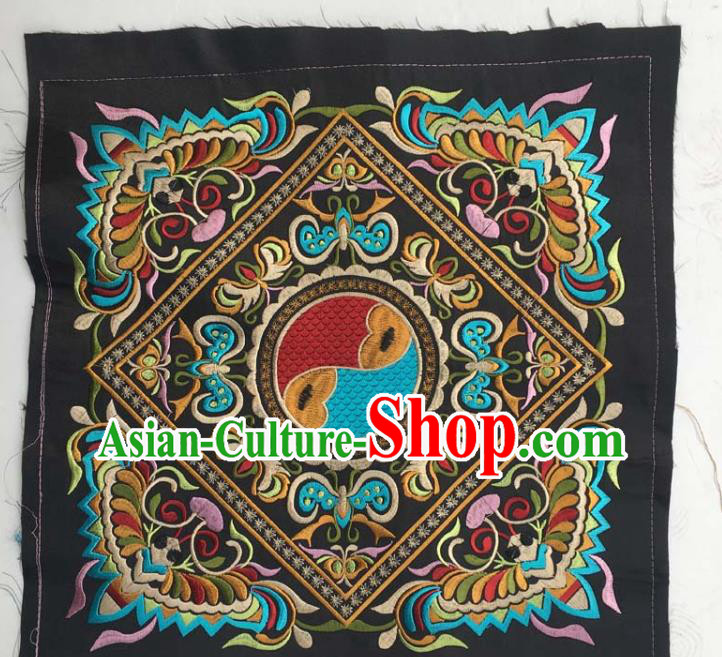 Chinese Traditional Embroidered Butterfly Patch Decoration Embroidery Applique Craft Embroidered Accessories