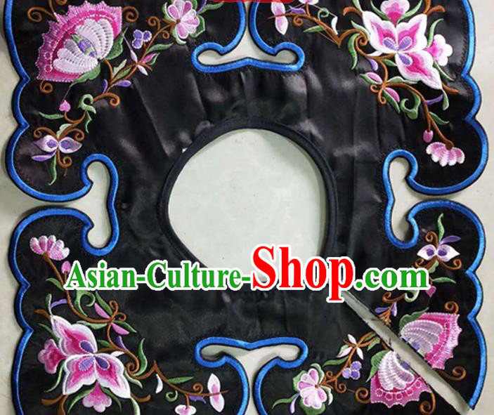 Chinese Traditional Embroidered Flowers Pattern Black Patch Embroidery Craft Qing Dynasty Embroidered Shoulder Accessories