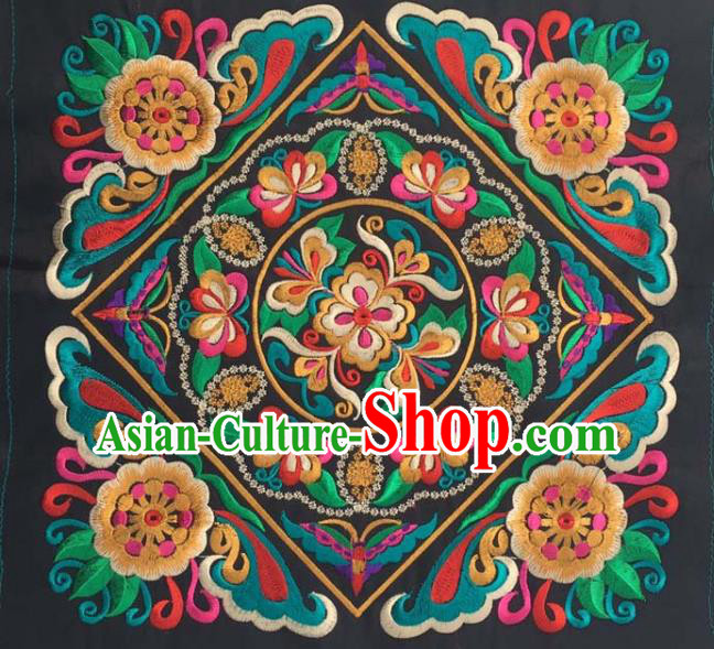Chinese Traditional Embroidered Flowers Butterfly Patch Decoration Embroidery Applique Craft Embroidered Square Accessories