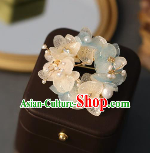 Top Grade Classical Ring Brooch Accessories Handmade Sweater Blue and Beige Flowers Breastpin Ornaments for Women