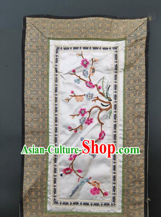Chinese Traditional Embroidered Plum Blossom Picture Handmade Embroidery Craft Embroidering Silk Decorative Painting