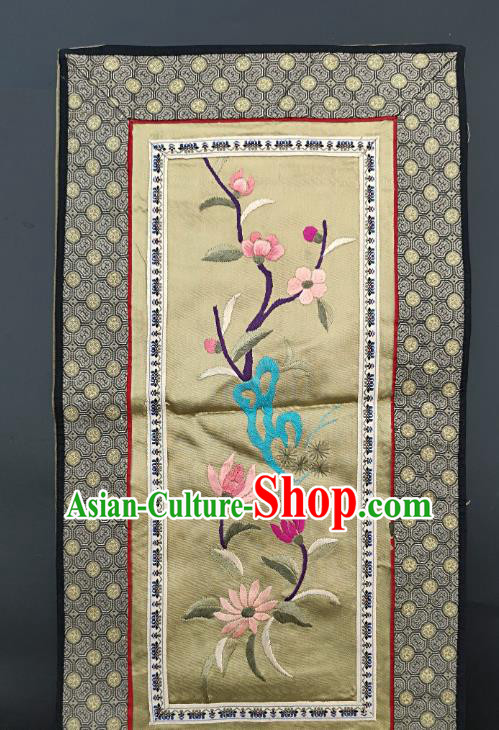 Chinese Traditional Embroidered Plum Chrysanthemum Picture Handmade Embroidery Craft Embroidering Ginger Silk Decorative Painting