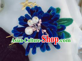Chinese Traditional Qing Dynasty Imperial Concubine Royalblue Velvet Chrysanthemum Hairpin Headwear Ancient Manchu Woman Hair Accessories Hair Clip
