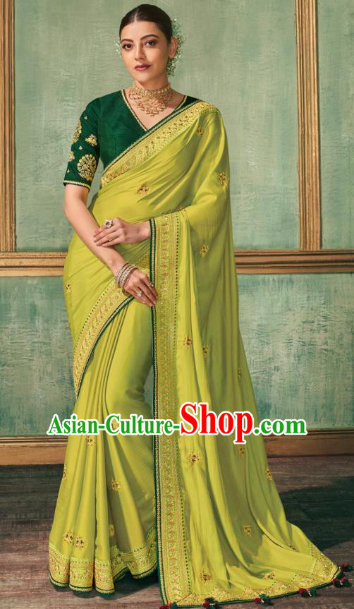 Asian India Bollywood National Dance Light Green Silk Saree Asia Indian Traditional Court Princess Blouse and Sari Dress Costumes for Women